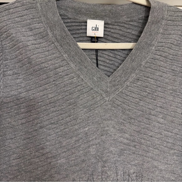 Cabi No Doubt Pullover size large Fall 2025 new - Picture 4 of 6